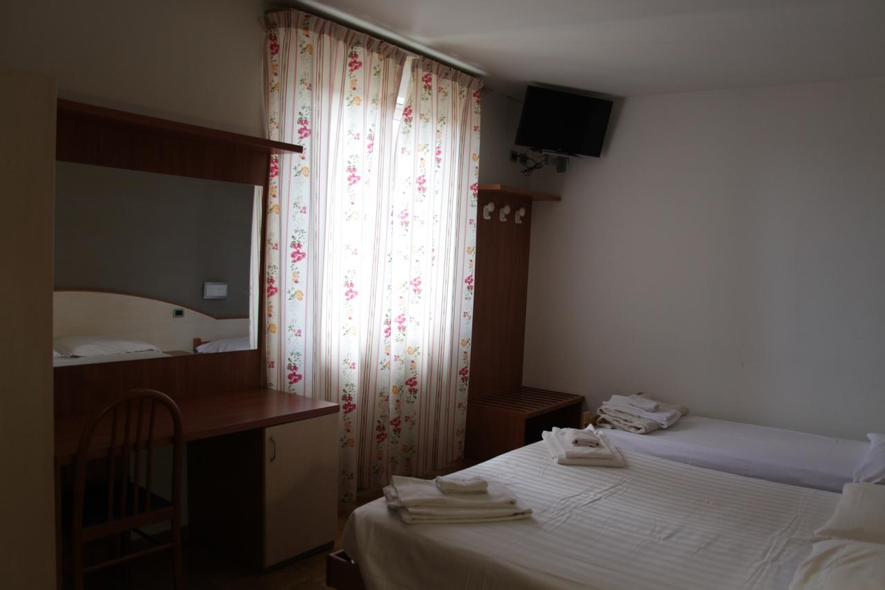 Albergo Da Benedetta Vetralla Dış mekan fotoğraf