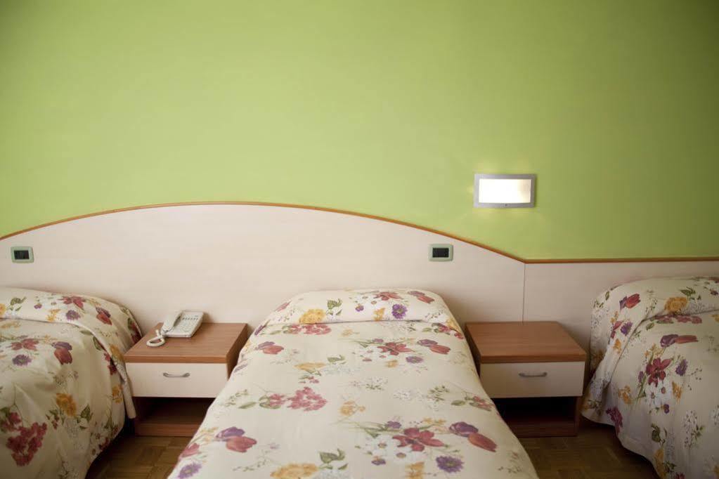 Albergo Da Benedetta Vetralla Dış mekan fotoğraf