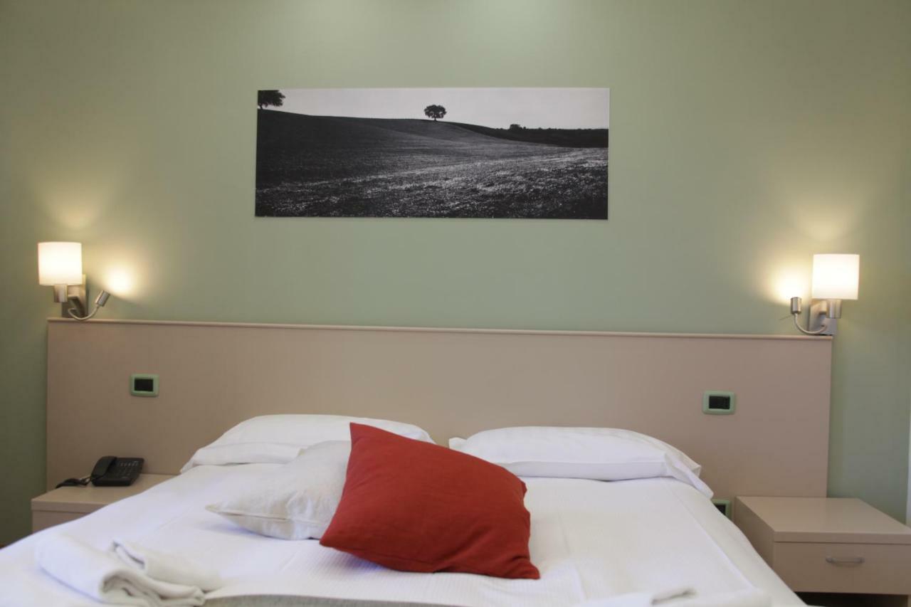 Albergo Da Benedetta Vetralla Dış mekan fotoğraf