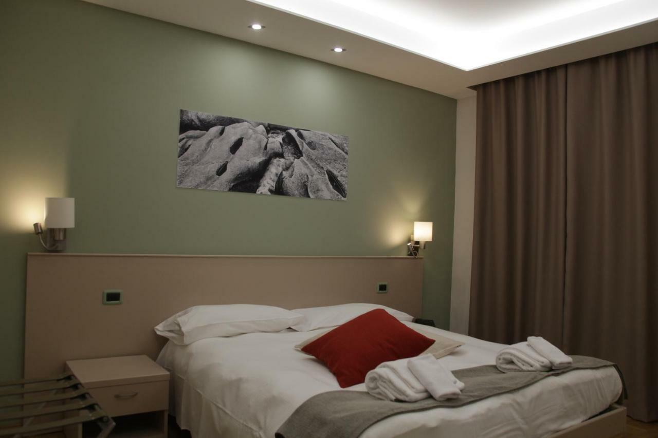 Albergo Da Benedetta Vetralla Dış mekan fotoğraf