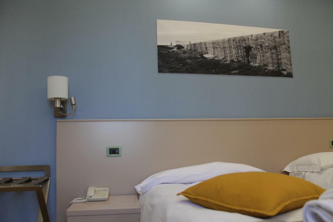 Albergo Da Benedetta Vetralla Dış mekan fotoğraf